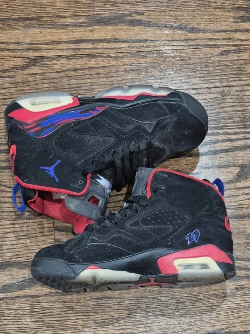 Air Jordan Retro 6Y Basketball Shoes - Black/Red/Blue